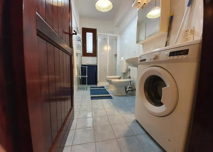 Bussola Canneto (Lipari)